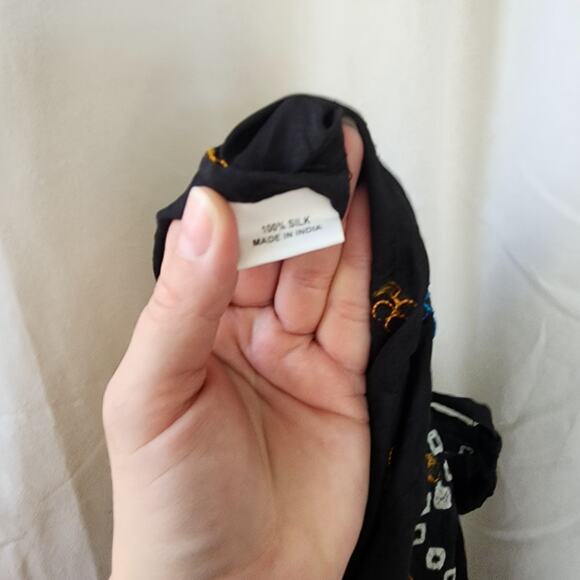 Alka Vora Maxi Skirt 100% Silk Embroidered Gypsy One Size Black Tiered Boho New - Picture 10 of 12